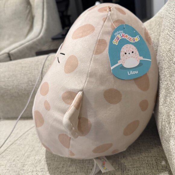 Squishmallows Lilou 12” Seal Pup Walrus Deep Sea Lion Ocean Spotted Dodgeball - Picture 3 of 13